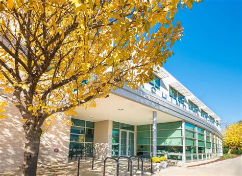 Washington International School .